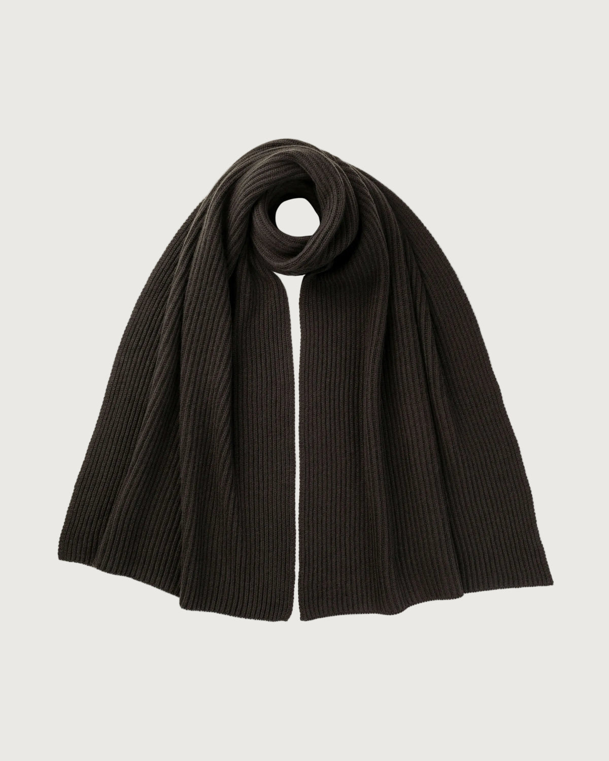 Johnstons of Elgin AW25 Knitted Accessories Iron Cardigan Stitch Grey Cashmere Scarf HAC03538SC7330ONE