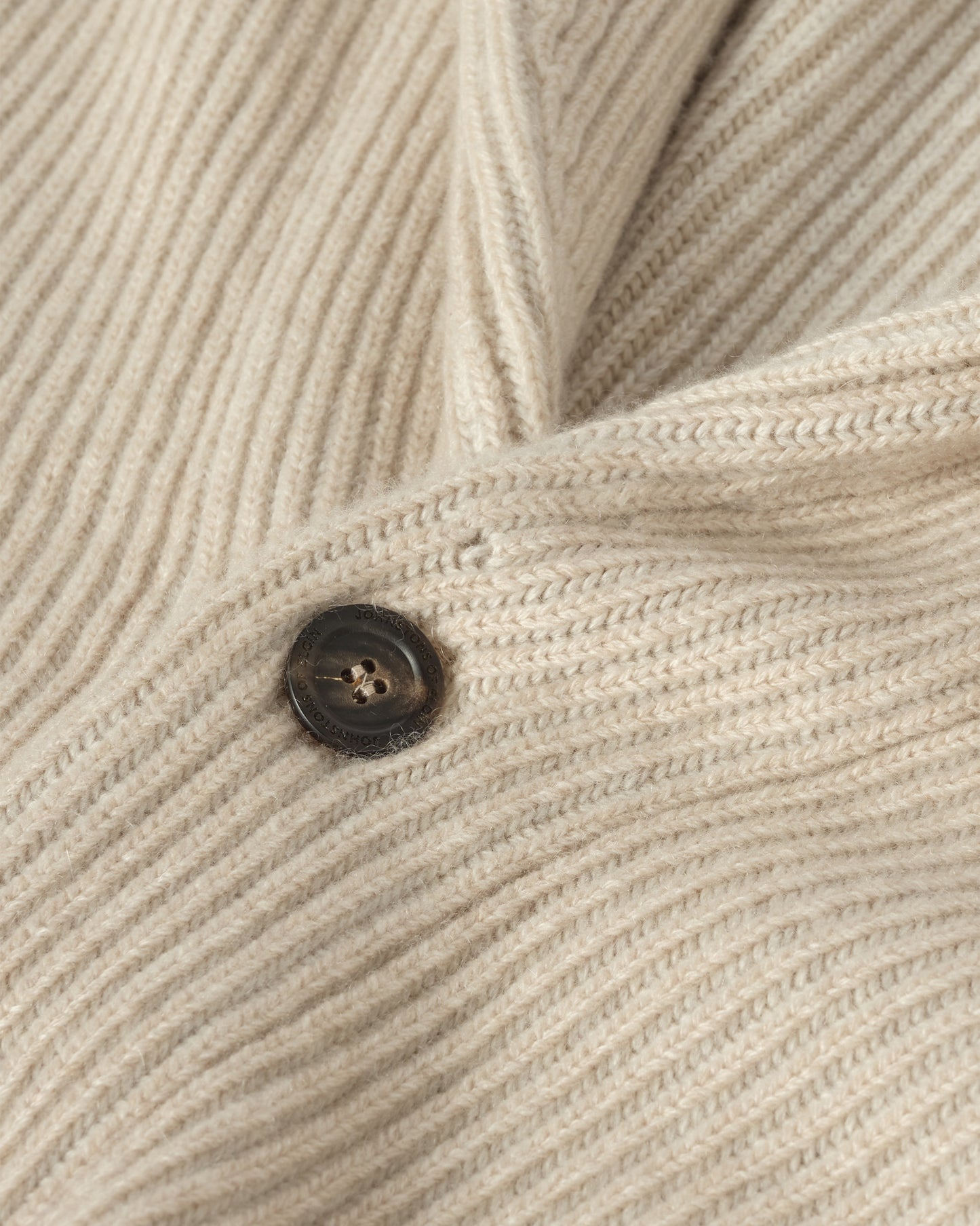 JOHNSTONS OF ELGIN PIONEER SHAWL CARDIGAN NATURAL 100% CASHMERE UAA05750Q26191