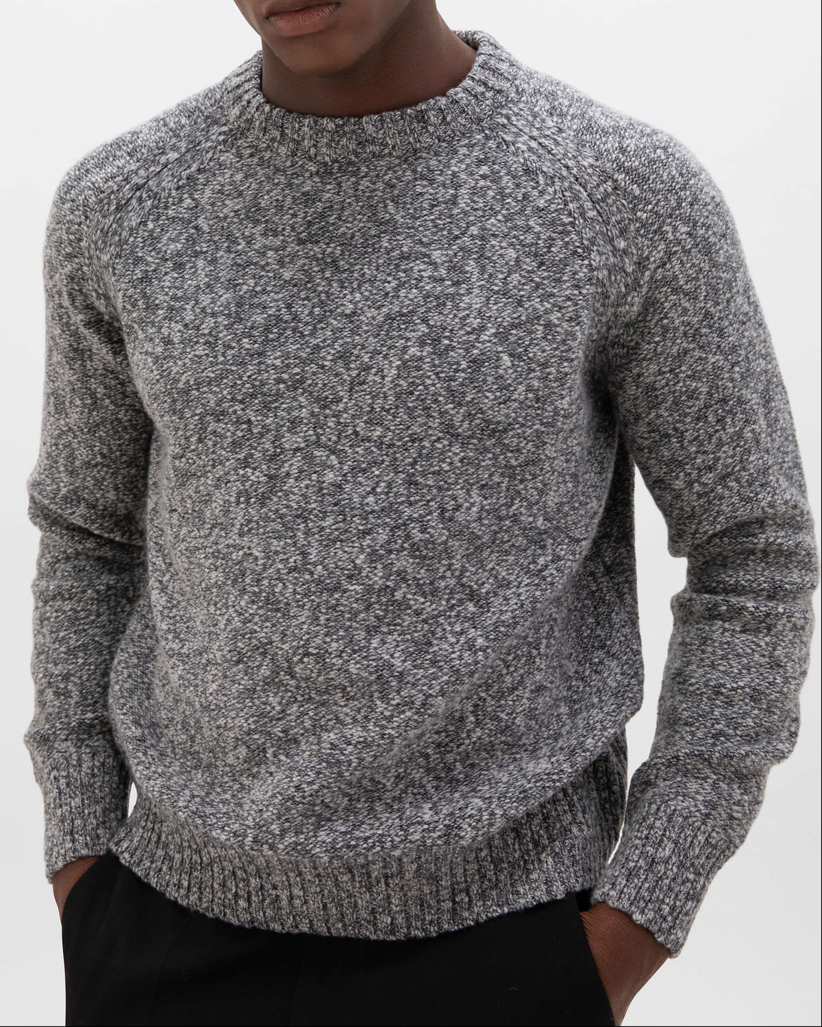 Johnstons of Elgin AW24 Unisex Knitwear Grey Unisex Wool Cashmere Slub Crew Neck KBC00953HA4195