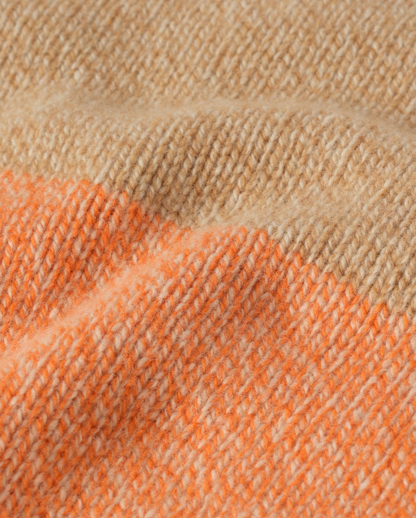 JOHNSTONS OF ELGIN OGILVIE CREW SWEATER LAMBSWOOL COLOURBLOCK CREW NECK SWEATER ORANGE & BROWN 100% LAMBSWOOL KDI00816Q26347
