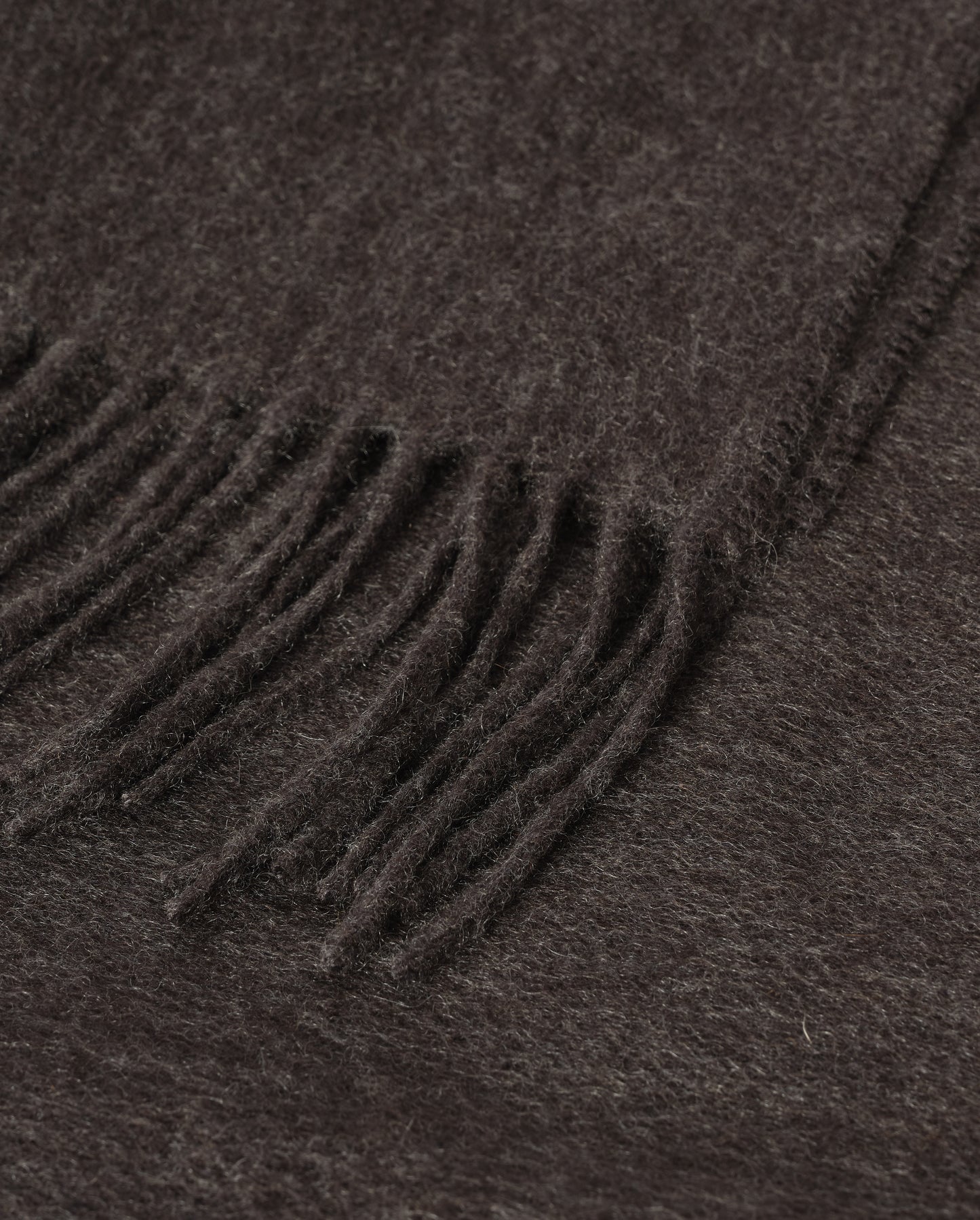 Johnstons of Elgin Interiors Collection Charcoal Cashmere Throw WA000055HA0700ONE