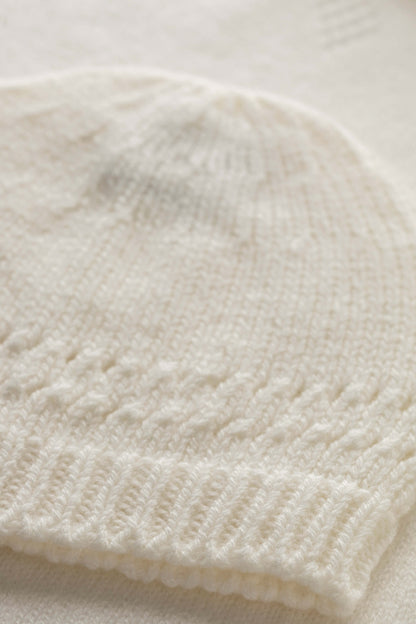 Johnstons of Elgin Baby Handknits Ecru Hand Knitted Cashmere Baby Beanie JA000132SA0132ONE