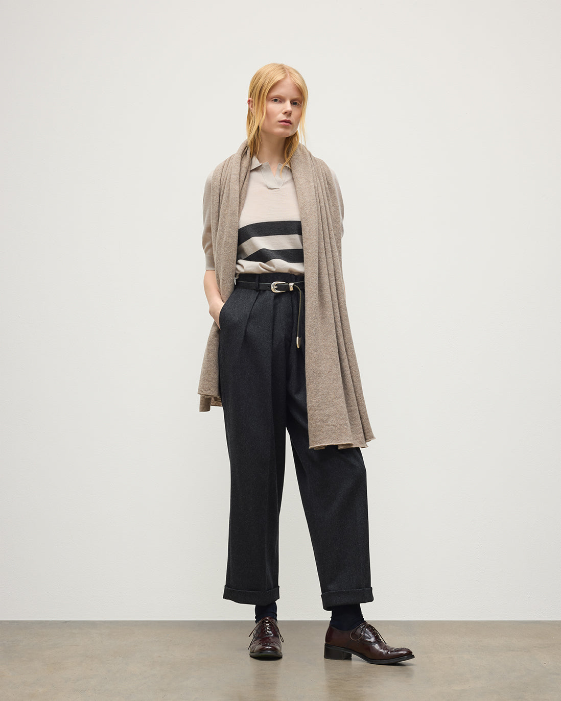 JOHNSTONS OF ELGIN CASHMERE GAUZY RAEBURN TRAVEL WRAP LIGHT BROWN 100% CASHMERE HAA03407HB4447ONE