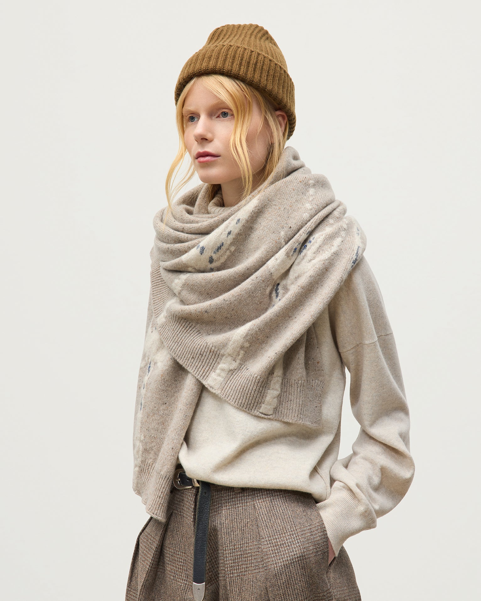 JOHNSTONS OF ELGIN CASHMERE DONEGAL INTARSIA WILD THISTLE WRAP CREAM 100% CASHMERE HAA03645JU1624ONE