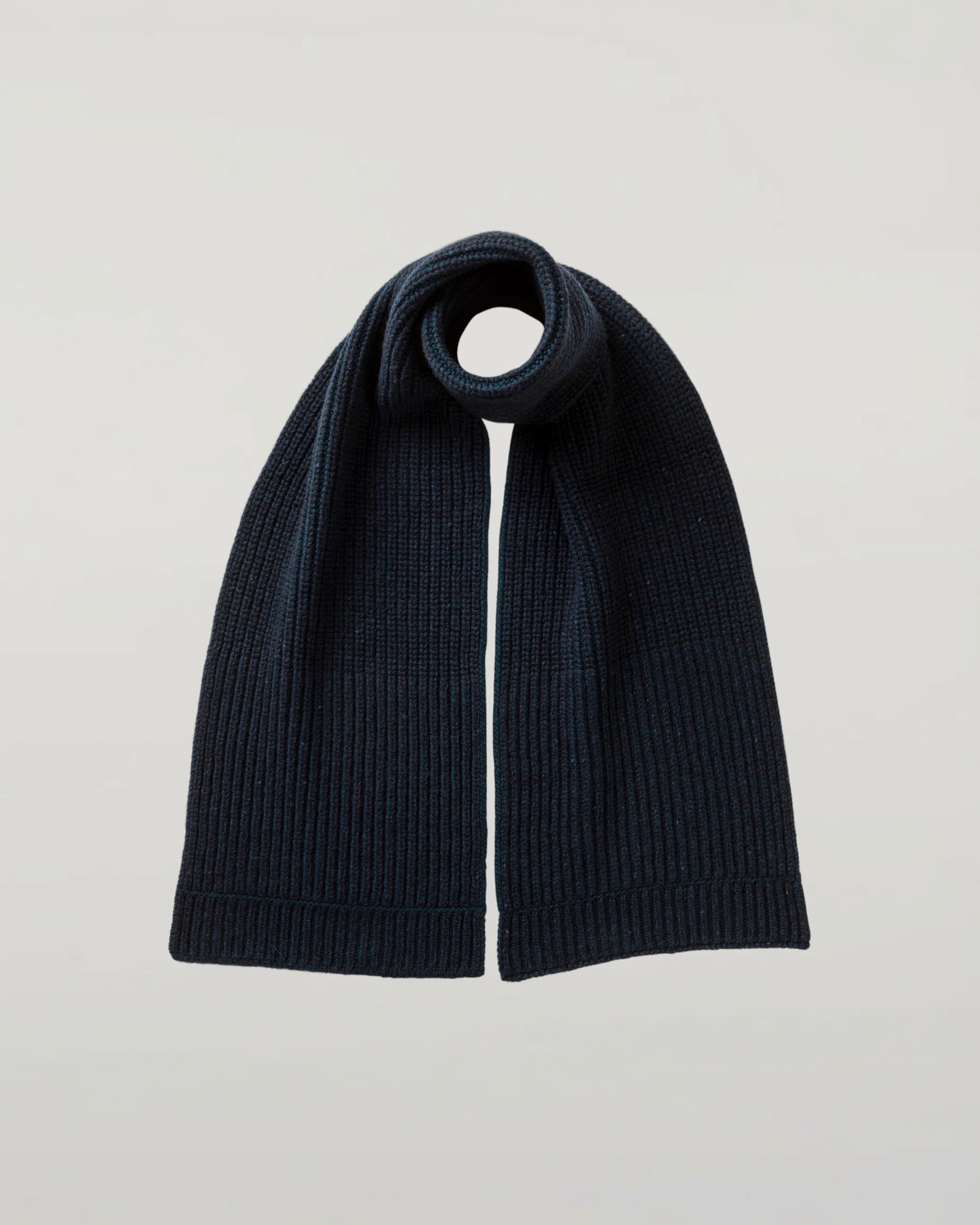 Johnstons of Elgin AW25 Knitted Accessories Dark Navy Donegal Cashmere Navy Knitted Scarf HAC03530Q25312ONE