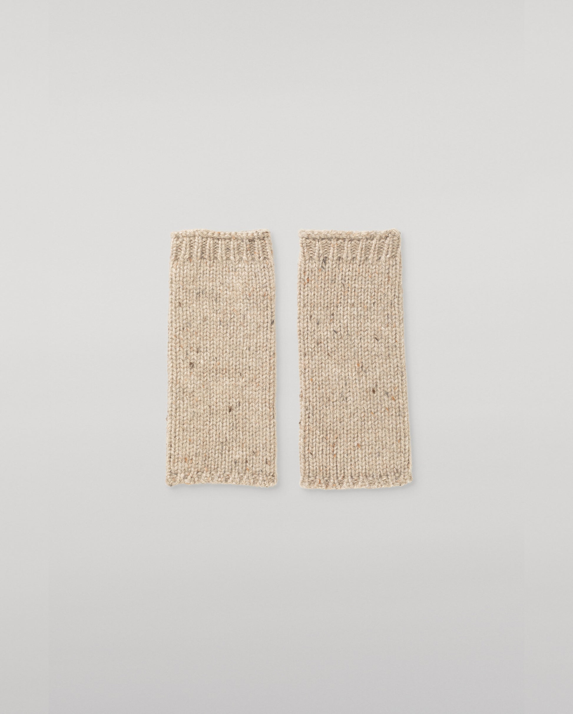 JOHNSTONS OF ELGIN DONEGAL CASHMERE TIREE WRISTWARMERS NATURAL 100% CASHMERE HAC03644HA0397ONE