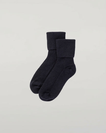 Johnstons of Elgin AW25 Knitted Accessories  Women's Cashmere Lounge Socks HAG02565SD7666ONE