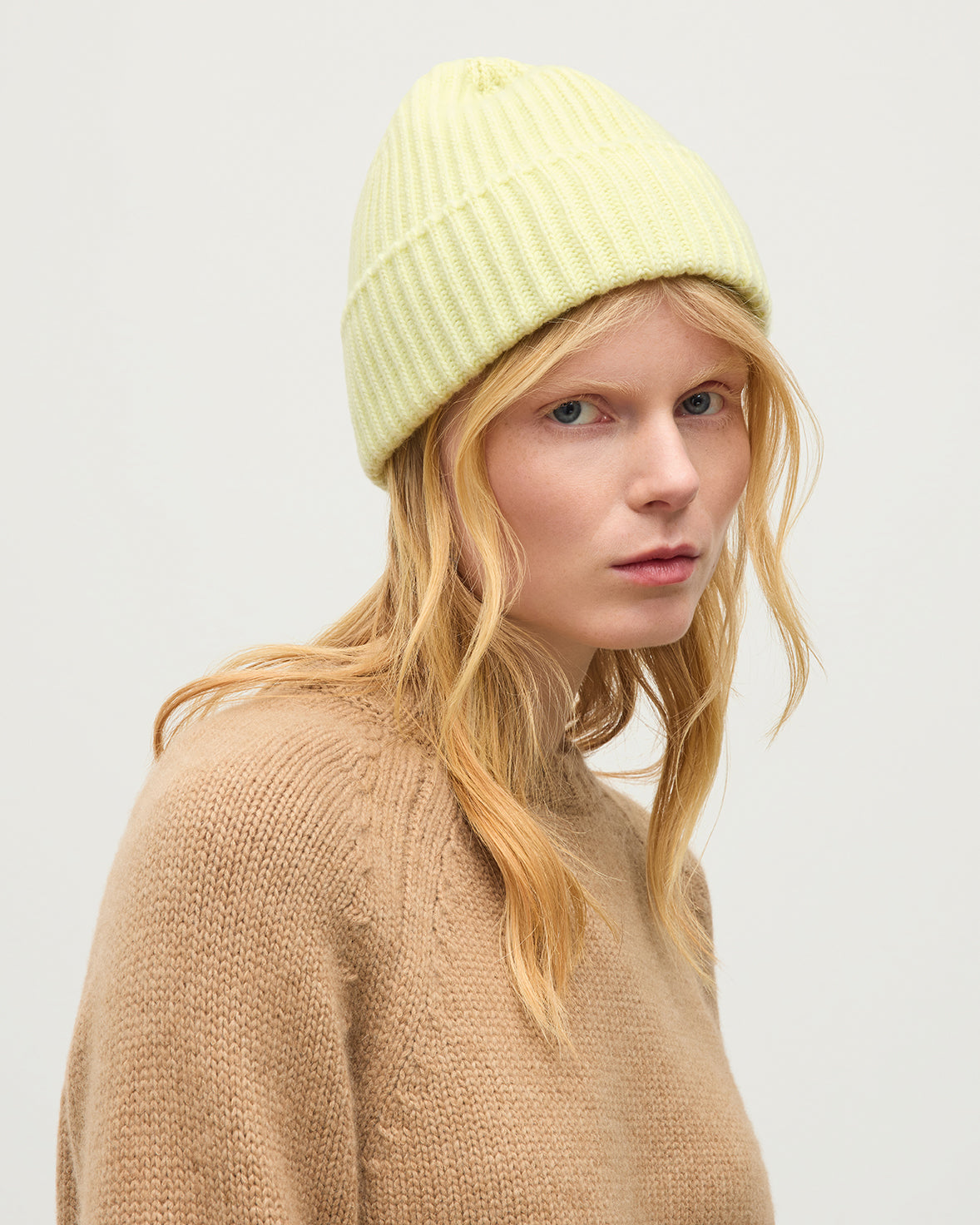 JOHNSTONS OF ELGIN CASHMERE RIBBED LOVAT BEANIE LIGHT YELLOW 100% CASHMERE HAY03614HF0025ONE