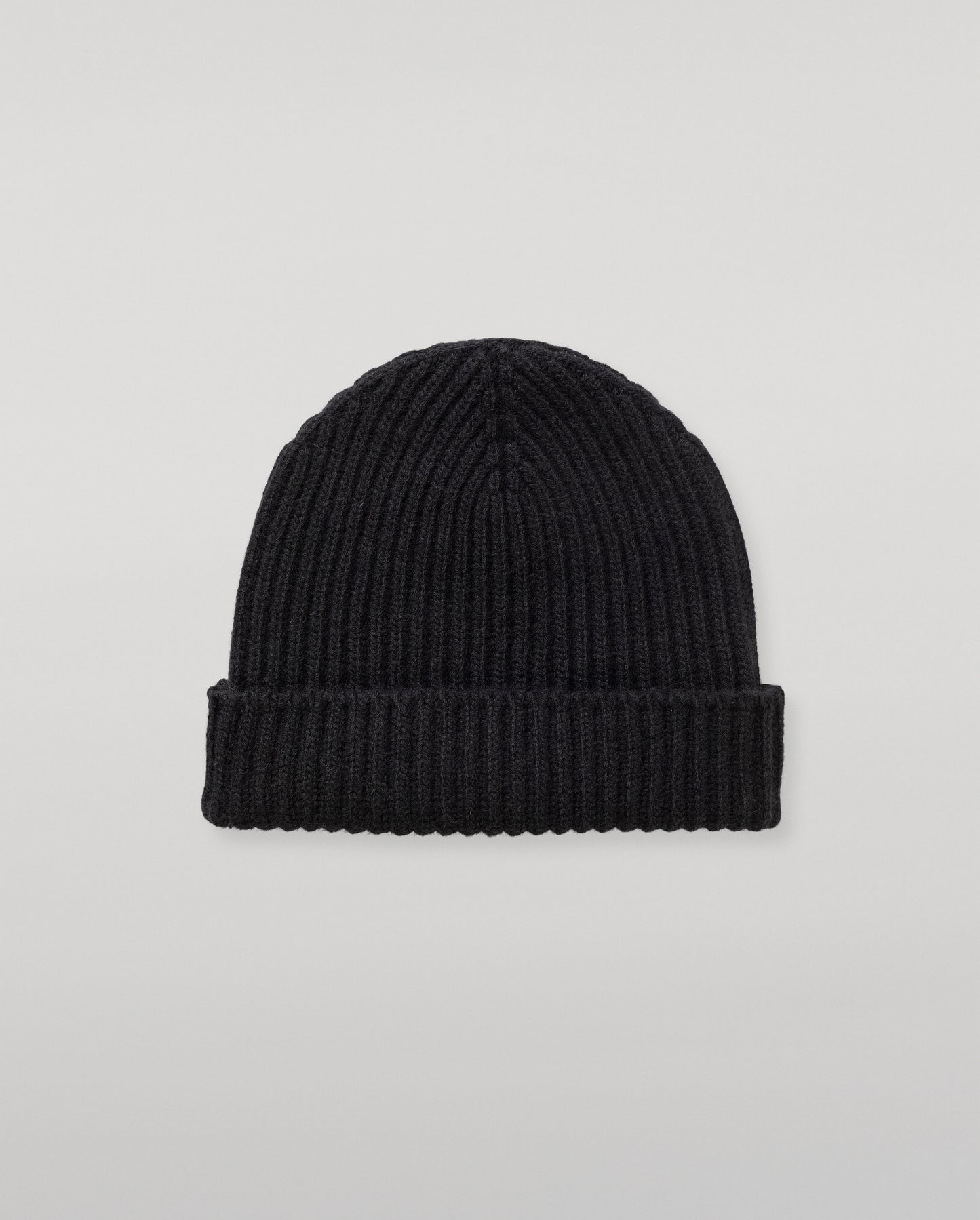 JOHNSTONS OF ELGIN CASHMERE RIBBED LOVAT BEANIE BLACK 100% CASHMERE HAY03614SA7210ONE