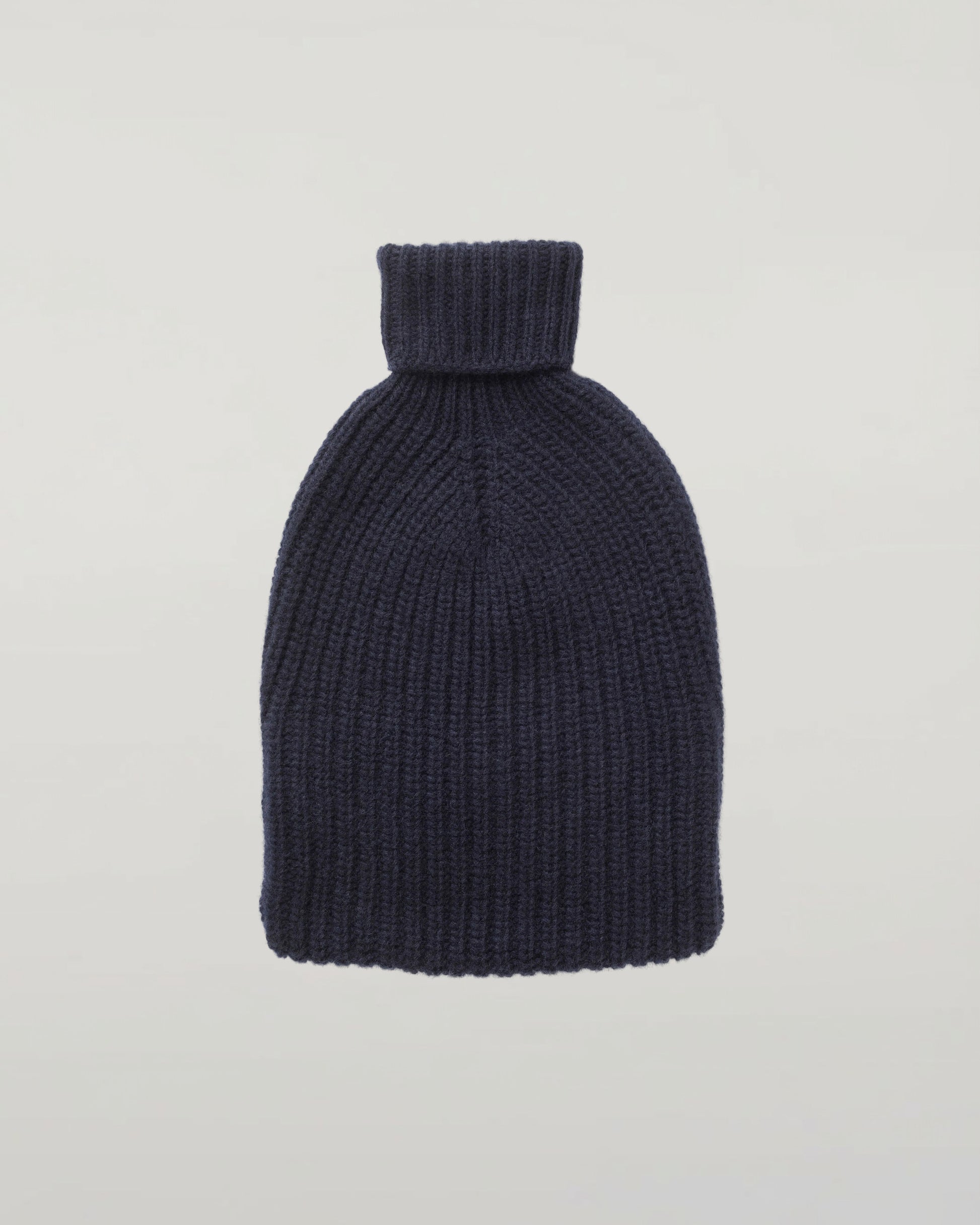 Johnstons of Elgin AW24 Knitted Accessory Dark Navy Cashmere Hot Water Bottle PA000062SD7286