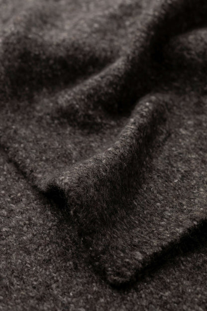 Johnstons of Elgin AW25 Knitted Accessories Charcoal Cashmere Bouclé Grey Scarf HBC01129HA7198ONE