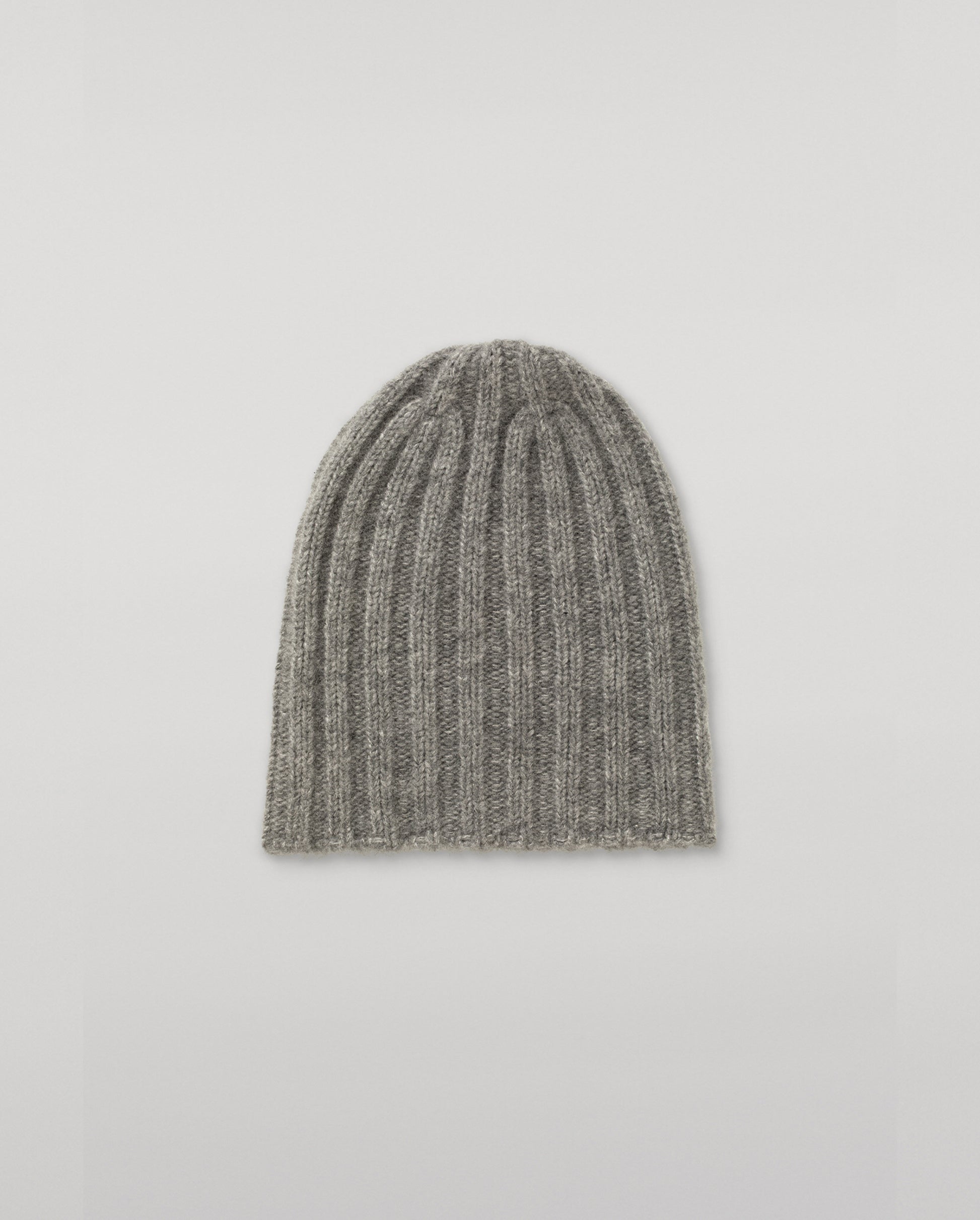 JOHNSTONS OF ELGIN BRUSHED CASHMERE SILK FLAT RIB PEAK TOP BYRNE BEANIE GREY 74% CASHMERE, 26% SILK HBC01179HA0429ONE
