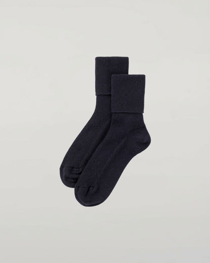 Johnstons of Elgin set of three pairs of cashmere socks in light blue, white, and navy on a white background 2025GIFTSET3B