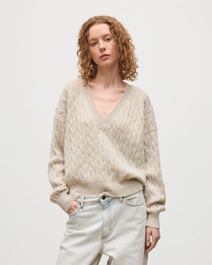 JOHNSTONS OF ELGIN WOMENS KYLESKU DEEP VEE SWEATER CREAM 100% CASHMERE KAA05728HA0396