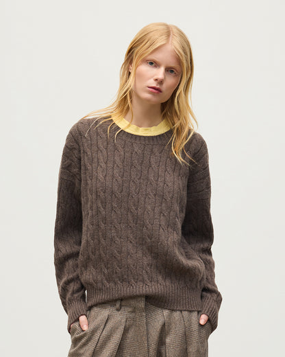 JOHNSTONS OF ELGIN KYLESKU CREW SWEATER CASHMERE CABLE ROUND NECK SWEATER BROWN 100% CASHMERE KAA06028HB7126