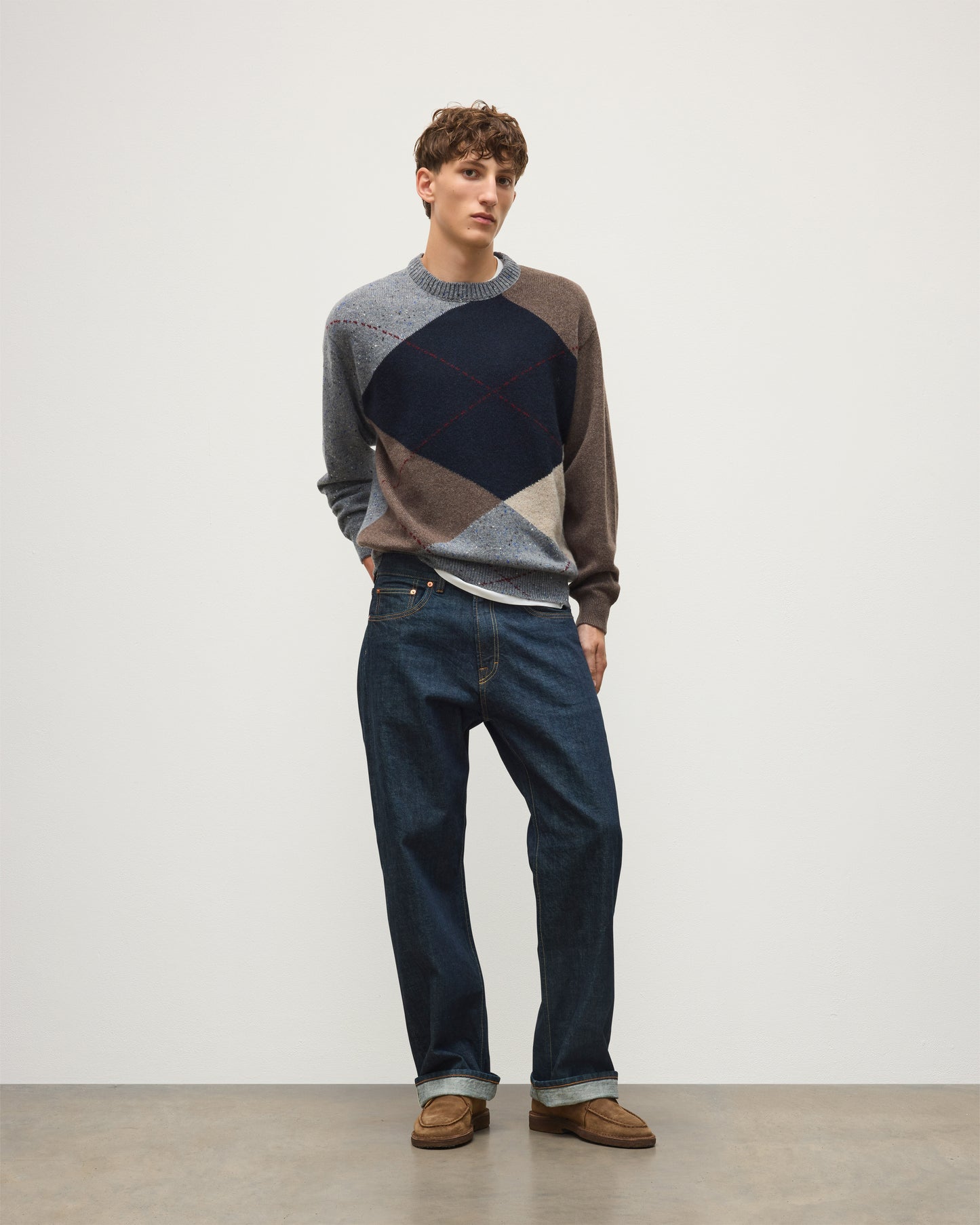 JOHNSTONS OF ELGIN MONTEITH CREW SWEATER DONEGAL CASHMERE EXPLODED ARGYLE CREW SWEATER GREY 100% CASHMERE KAA06033JU1639