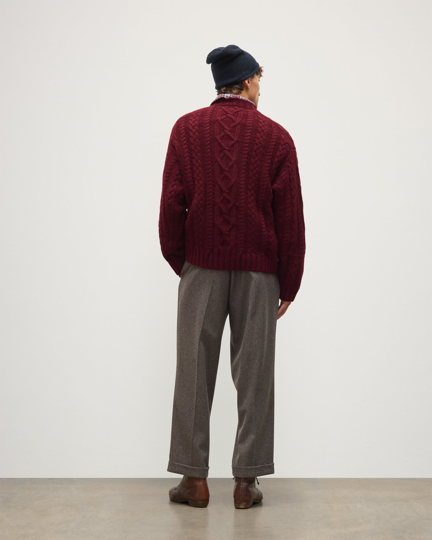 JOHNSTONS OF ELGIN MACDONALD CABLE CREW CASHMERE ARAN CABLE CREW SWEATER DARK RED 100% CASHMERE KAB06009HE7068