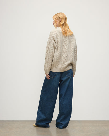 JOHNSTONS OF ELGIN MABEL CREW SWEATER CASHMERE ARAN CABLE ROUND NECK SWEATER CREAM 100% CASHMERE KAB06123HA0396