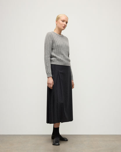 JOHNSTONS OF ELGIN WOMENS LECHT CREW SWEATER GREY 100% CASHMERE ON A MODEL WORN WITH A LONG LE KILT CHARCOAL KILT KAC05706HA0400