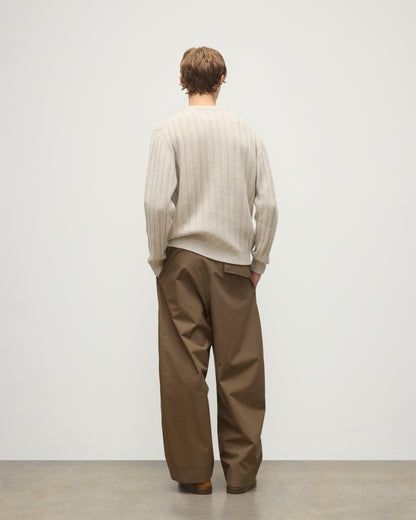 Johnstons of Elgin men's 100% cashmere cable sweater in natural KAA05754HA0396
