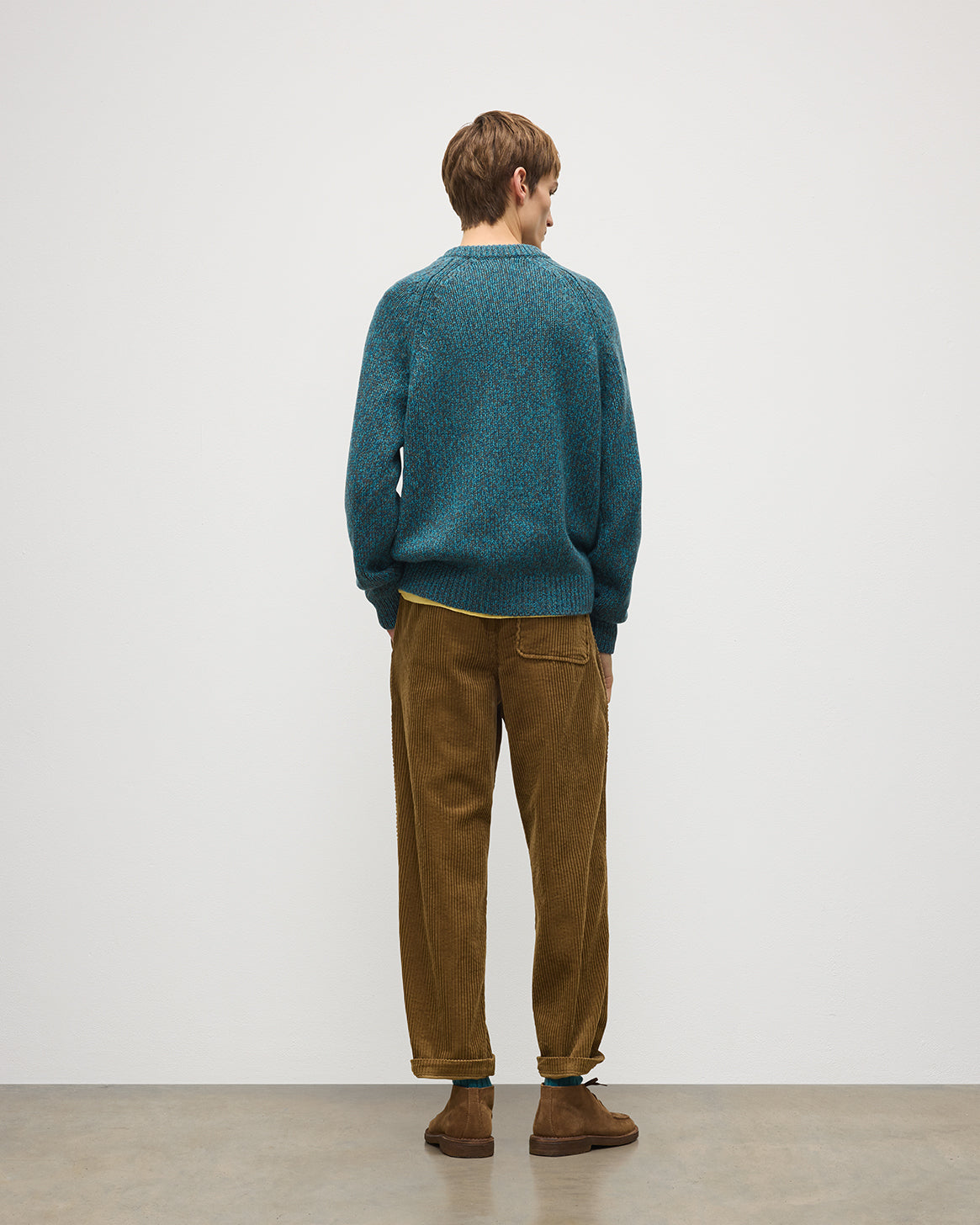 JOHNSTONS OF ELGIN FYFE CREW SWEATER CASHMERE 3 COLOUR MARL CREW SWEATER - 6 PLY BLUE MARL 100% CASHMERE KAC05753007012
