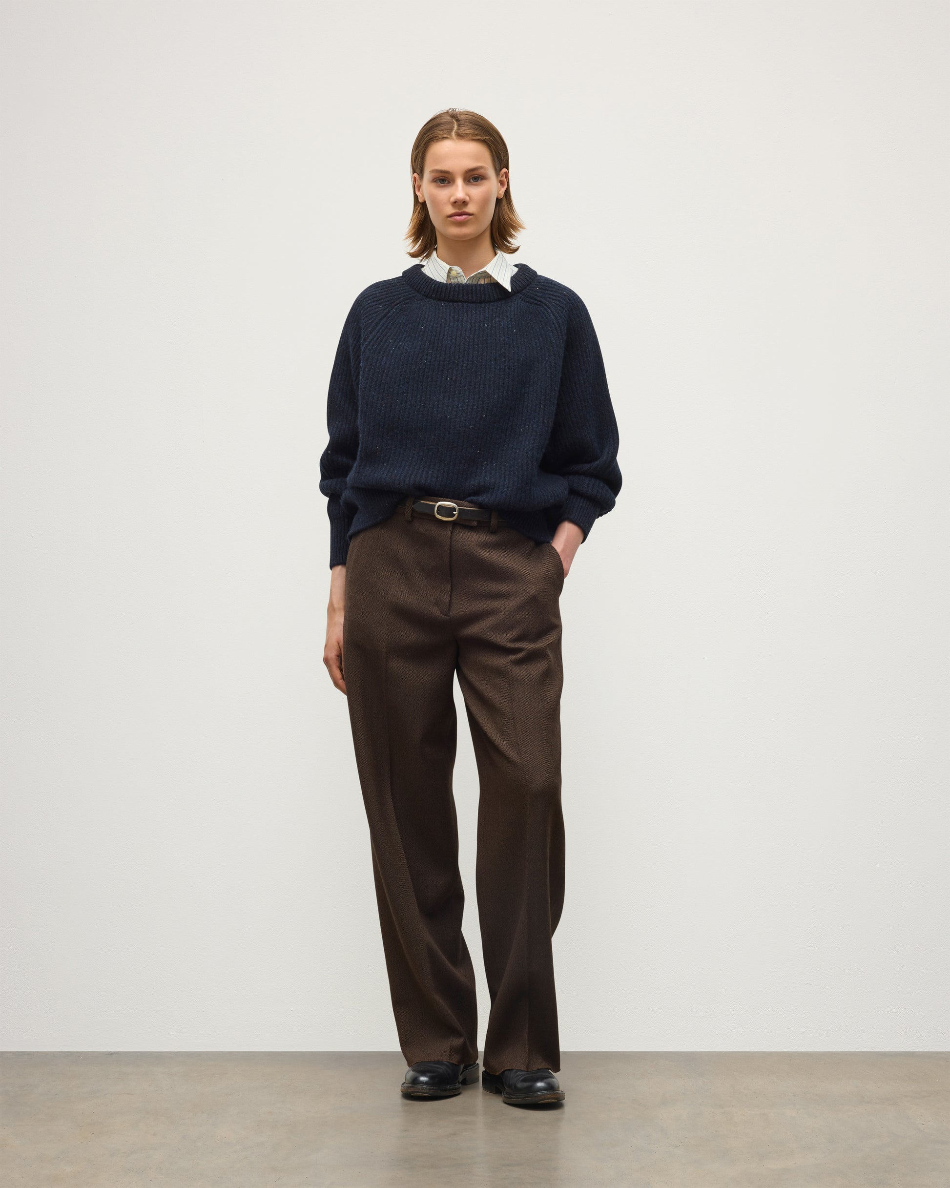 JOHNSTONS OF ELGIN NORAH CREW SWEATER DONEGAL CASHMERE OVERSIZED RIBBED SWEATER BLUE 100% CASHMERE KAC05993HD7348