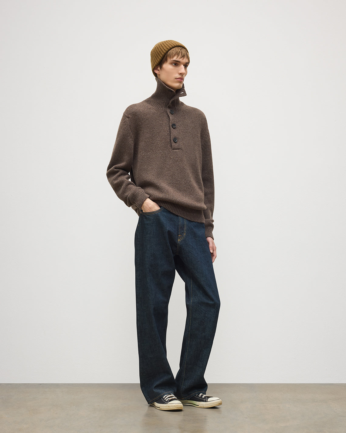 JOHNSTONS OF ELGIN DOUGLAS BUTTON NECK SWEATER CASHMERE BUTTON NECK SWEATER BROWN 100% CASHMERE KAC06010HB7126