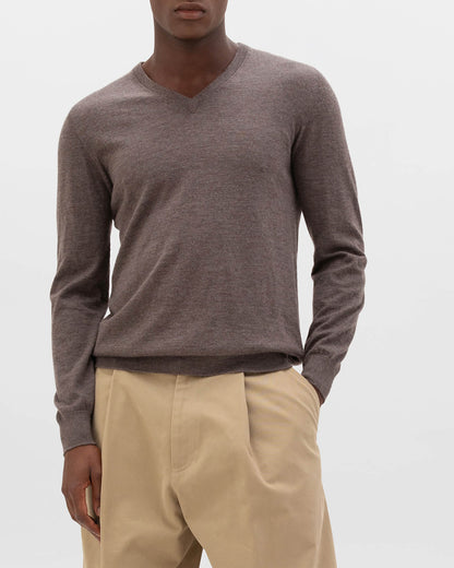 Johnstons of Elgin AW24 Unisex Knitwear Ash Unisex Superfine Cashmere V Neck KAI05242HB7092