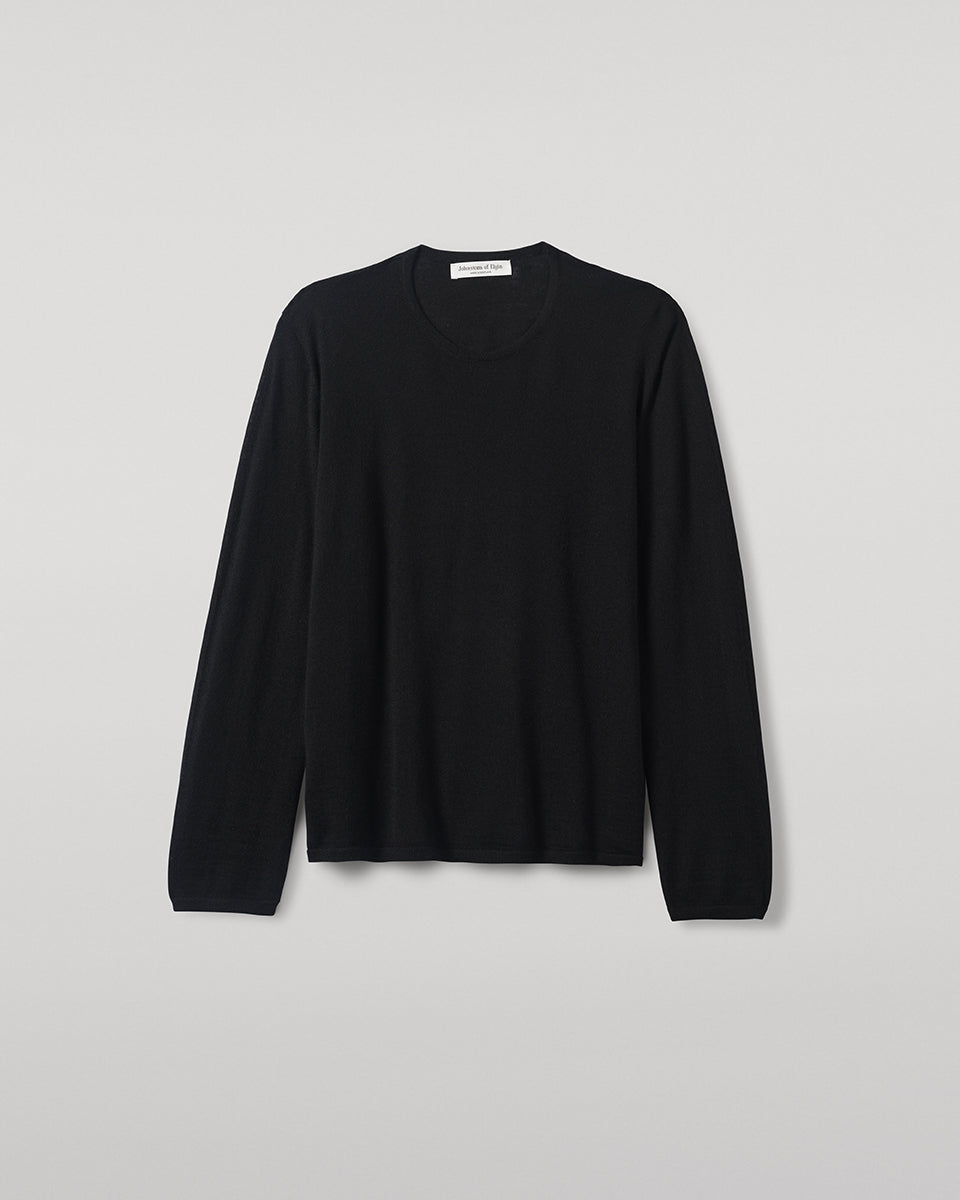 Johnstons of Elgin AW25 Women's Knitwear Black Superfine Cashmere Black Jumper Close Up KAI05318SA7146