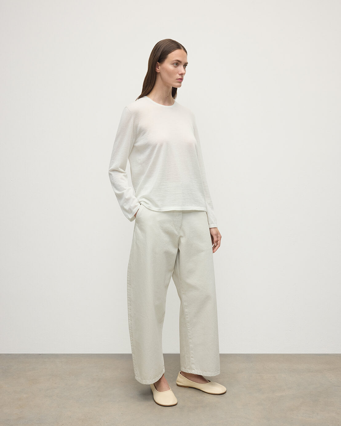 Johnstons of Elgin Women's Superfine Cashmere White Jumper KAI05318HA0327