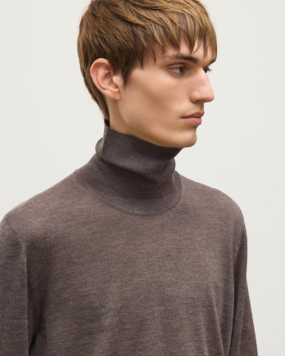 JOHNSTONS OF ELGIN FIN ROLL COLLAR SUPERFINE CASHMERE ROLL COLLAR SWEATER - 3 PLY BROWN 100% CASHMERE KAI05333HB7092