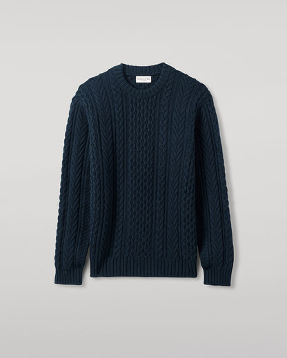 Johnstons of Elgin AW25 Men's Knitwear Bottle Green Aran Cable Green Cashmere Jumper Close Up KAI05336SC7341