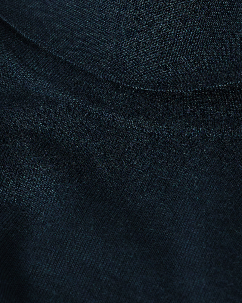 Johnstons of Elgin AW25 Women's Knitwear Bottle Green Superfine Cashmere Green Roll Neck Jumper Close Up  KAI05607SC7344