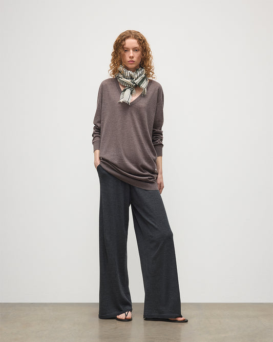 JOHNSTONS OF ELGIN WOMENS ELISE VEE SWEATER LIGHT BROWN 100% SUPERFINE CASHMERE KAI05715HB7092