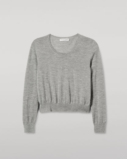 MODEL WEAR JOHNSTONS OF ELGIN WOMENS ELLA SCOOP SWEATER GREY KAI05723HA4253