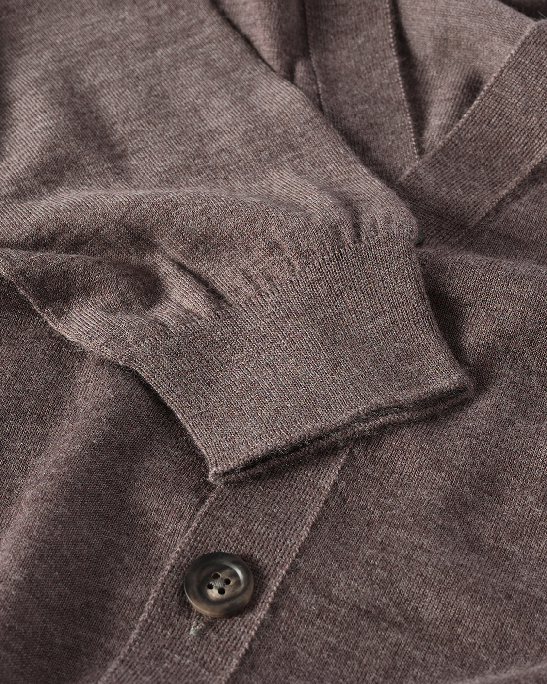 JOHNSTONS OF ELGIN FORSYTH CARDIGAN SUPERFINE CASHMERE VEE NECK CARDIGAN - 3 PLY BROWN 100% CASHMERE KAI05740HB7092