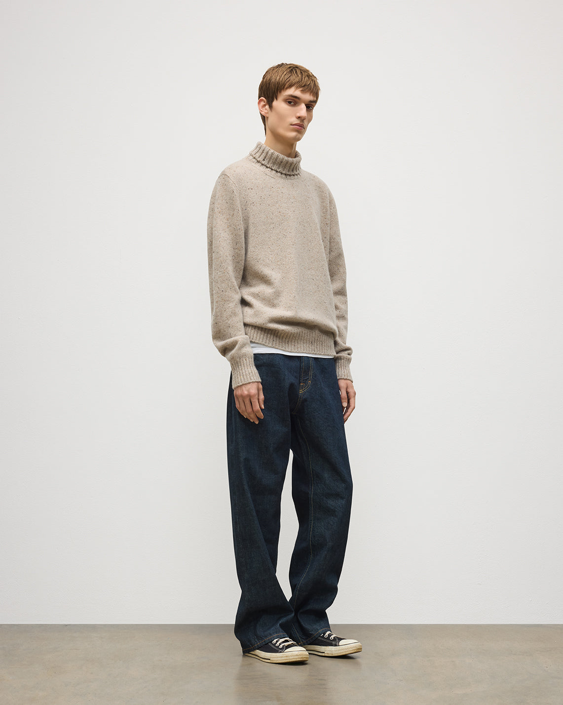 JOHNSTONS OF ELGIN MACKINTOSH ROLL NECK SWEATER DONEGAL CASHMERE ROLL NECK SWEATER CREAM 100% CASHMERE KAI05957HA0397