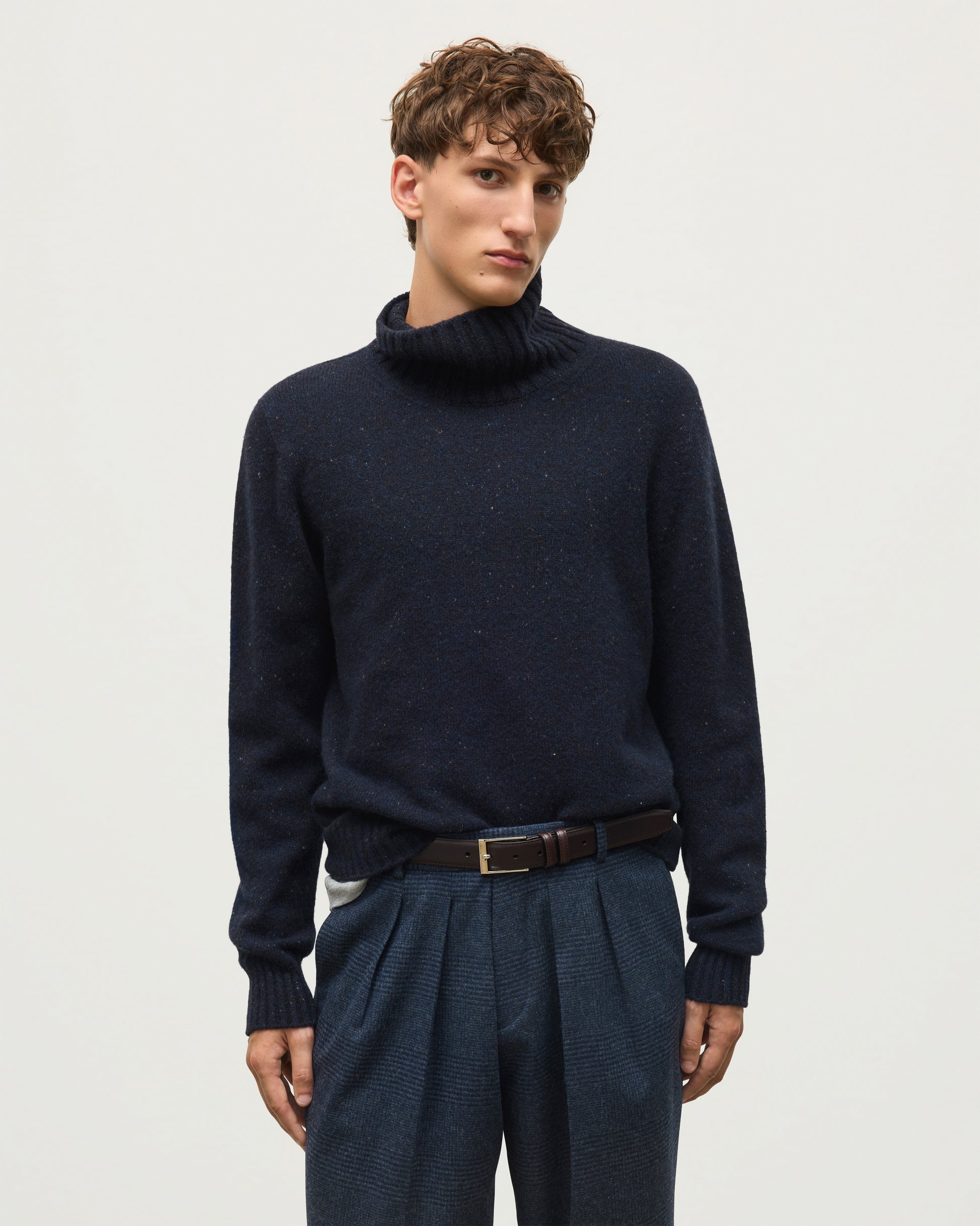 JOHNSTONS OF ELGIN MACKINTOSH ROLL NECK SWEATER DONEGAL CASHMERE ROLL NECK SWEATER BLUE 100% CASHMERE KAI05957HD7348