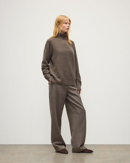 JOHNSTONS OF ELGIN MAGGIE ROLL NECK SWEATER CASHMERE REVERSE STITCH ROLL NECK SWEATER - 8 PLY BROWN 100% CASHMERE KAI05983HB7128