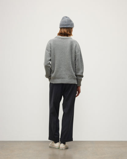 JOHNSTONS OF ELGIN MAGGIE CREW SWEATER CASHMERE REVERSE STITCH ROUND NECK SWEATER - 8 PLY GREY 100% CASHMERE KAI05990HA0400