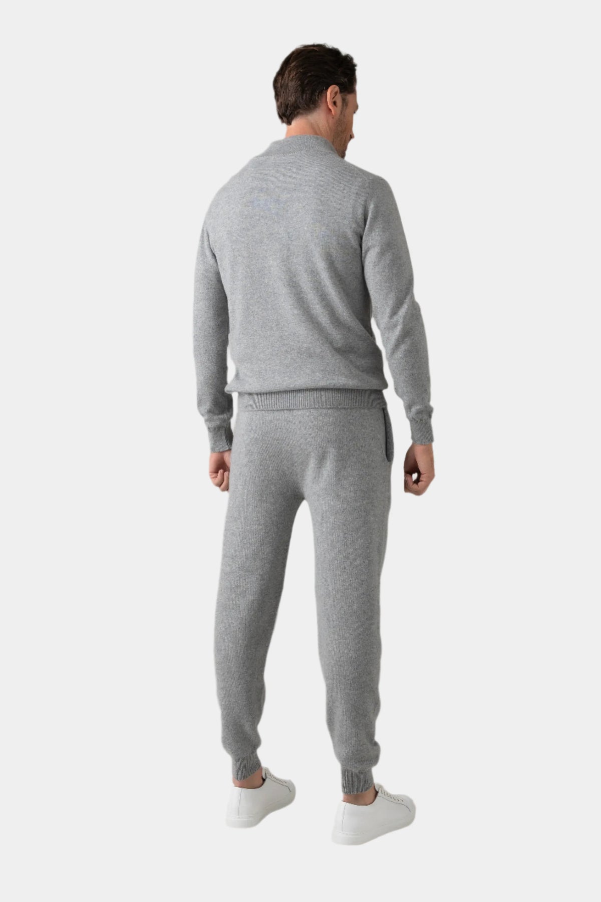 Johnstons of Elgin Men's Cashmere Joggers in Light Grey KBI04794HA0200
