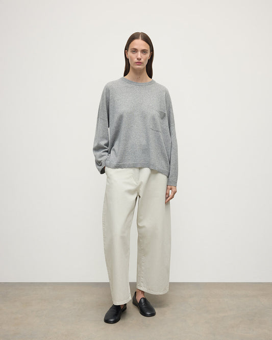 Johnstons of Elgin AW25 Women's Knitwear Light Grey Slouch Cashmere Sweater KAP05315HA0308