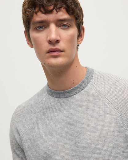 Johnstons of Elgin AW25 Men's Knitwear Light Grey & Zinc White Waffle Stitch Grey Cashmere Jumper KAP05441Q25349