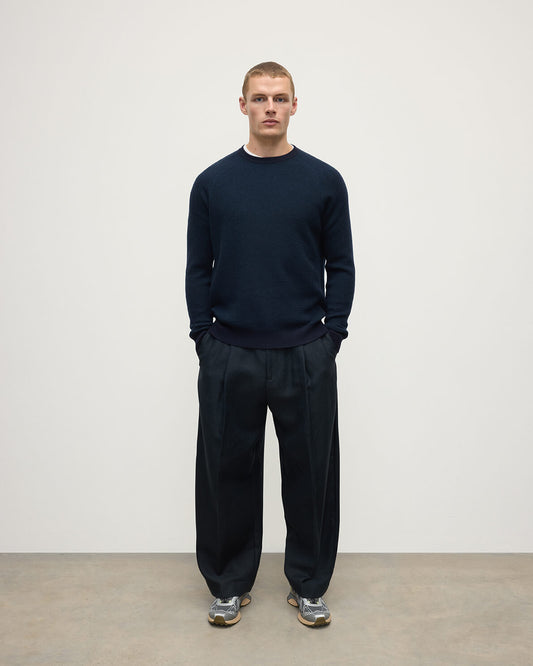 Johnstons of Elgin AW25 Men's Knitwear Dark Navy & Bottle Green Waffle Stitch Navy Cashmere Jumper KAP05441Q25352