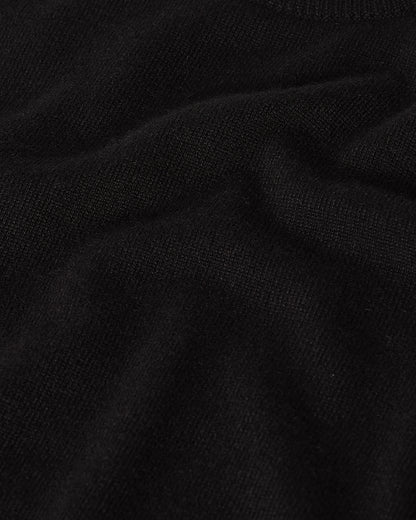 Johnstons of Elgin Men's Knitwear Black Classic Cashmere Black Round Neck Jumper KAP05471SA7210