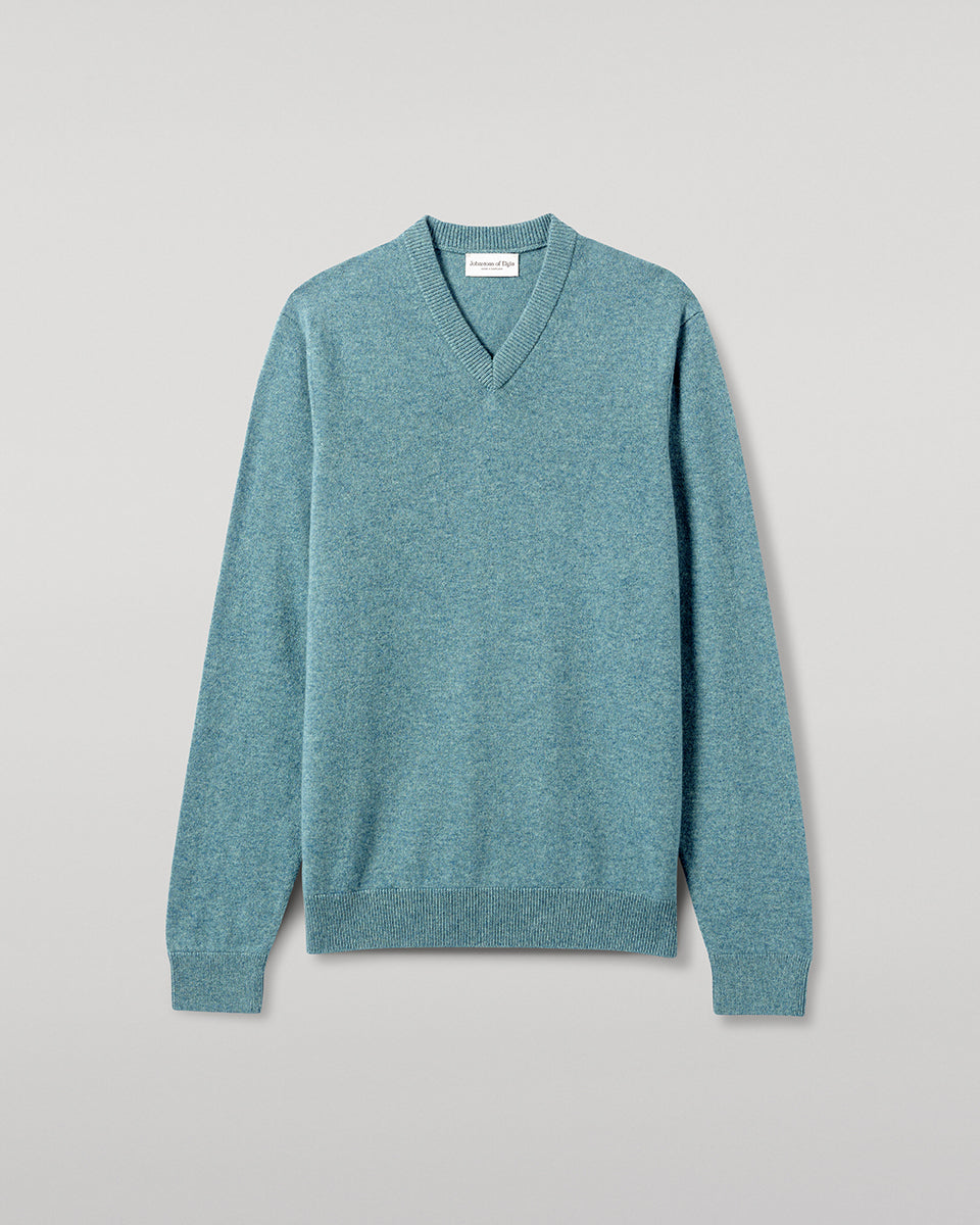 Johnstons of Elgin AW25 Men's Knitwear Seascape Classic Cashmere Green V Neck KAP05594HC0038