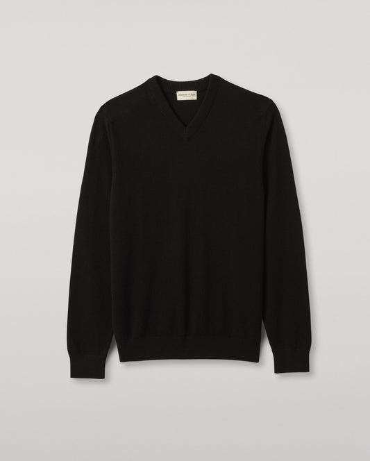 Johnstons of Elgin Men's Knitwear Black Classic Cashmere Black V Neck KAP05594SA7210