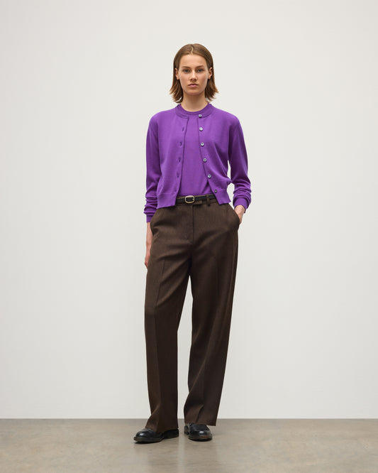 JOHNSTONS OF ELGIN IRIS CREW CARDIGAN PETITE CASHMERE ROUND NECK CARDIGAN - 2 PLY PURPLE 100% CASHMERE KAP05704SD5371