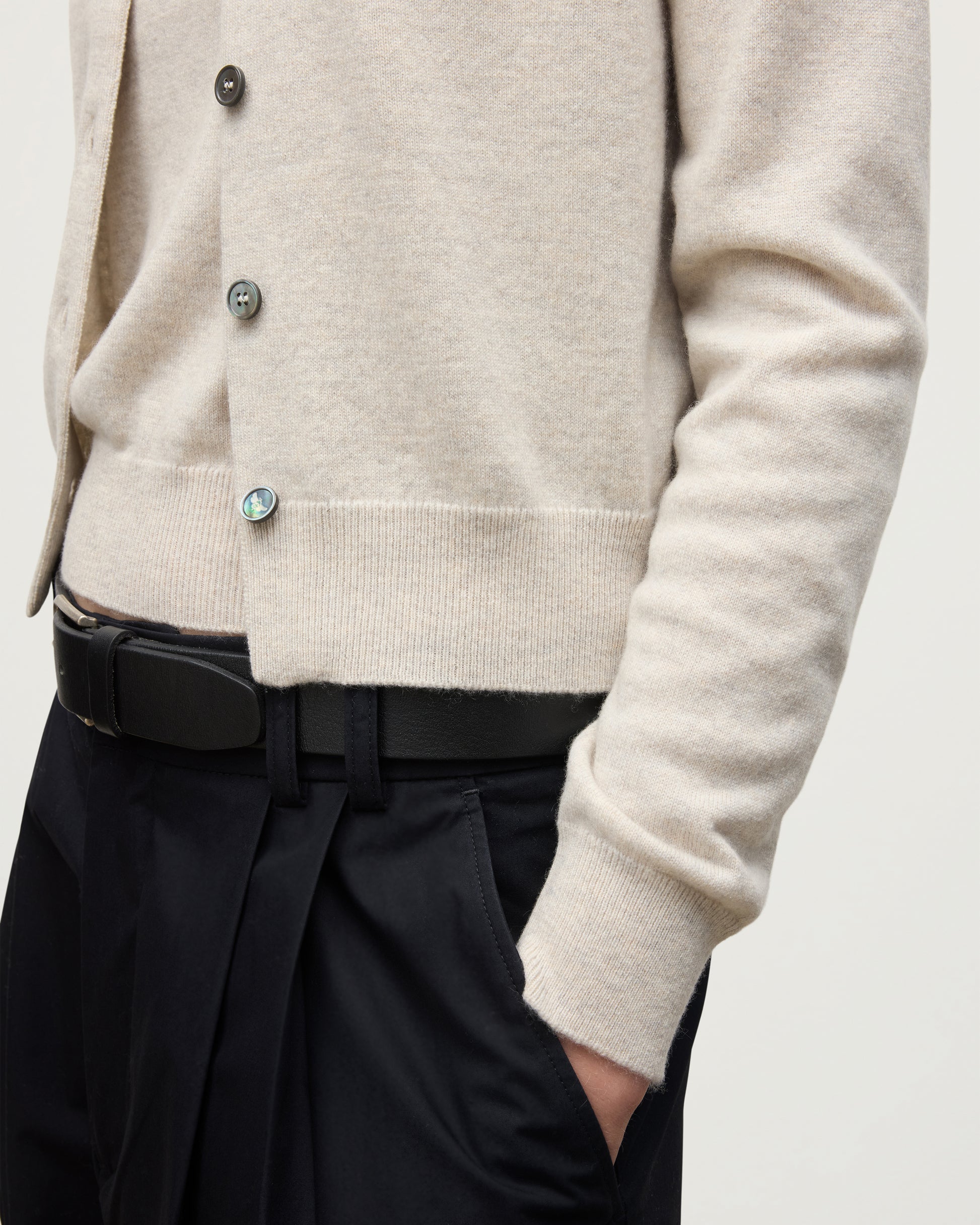 MODEL WEARING JOHNSTONS OF ELGIN WOMENS IRIS CLASSIC CREW CARDIGAN NATURAL 100% CASHMERE KAP05704HA0402