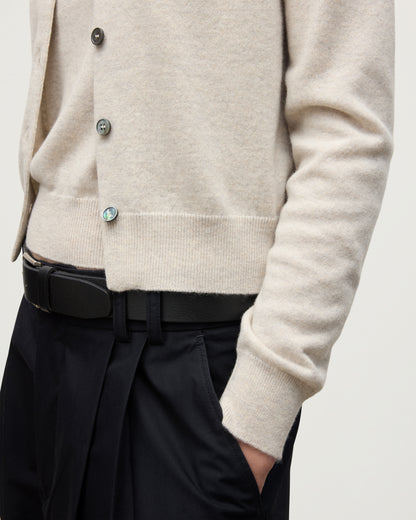 MODEL WEARING JOHNSTONS OF ELGIN WOMENS IRIS CLASSIC CREW CARDIGAN NATURAL 100% CASHMERE KAP05704HA0402